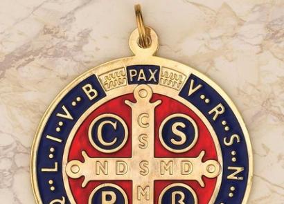 Cross and medallion of St.  Benedicta.  Saint Benedict in Orthodoxy The power and effect of the medallion