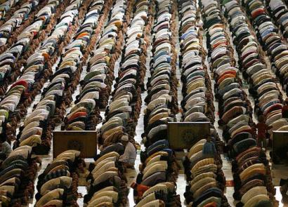 How many Muslims are there in the world