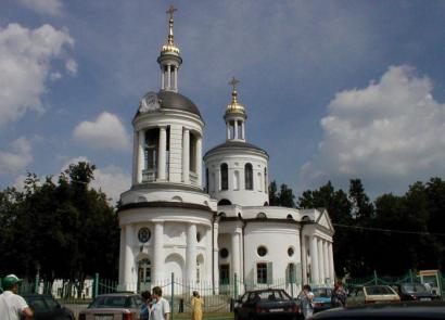 Kuzminki Estate: Church Divine service in Kuzminki, Blachernae Church