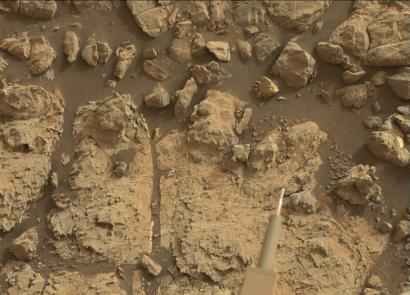 Images of the red planet from the Curiosity rover Images of Mars from Curiosity